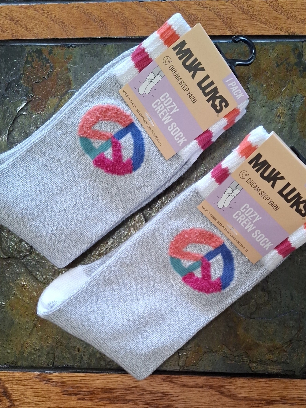 Muk Luks Light Gray Crew Socks with Multicolor Peace Sign